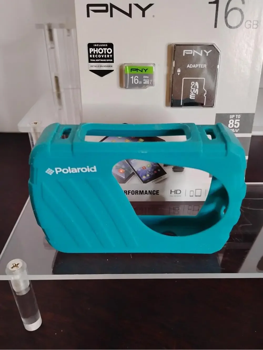 Polaroid ISO48 16MP Digital Camera Water Proof, Instant Sharing With Case